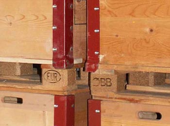 Palettenbau in Serie und geeignet Lagerung